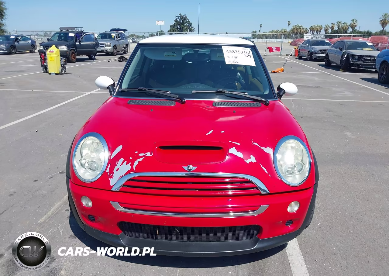 2005 Mini Cooper S VIN:WMWRE33525TG99283 - 12