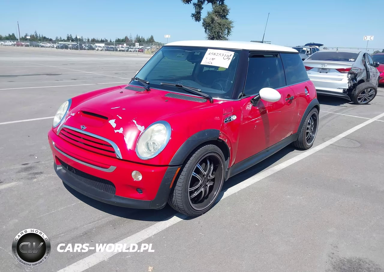 2005 Mini Cooper S VIN:WMWRE33525TG99283 - 2