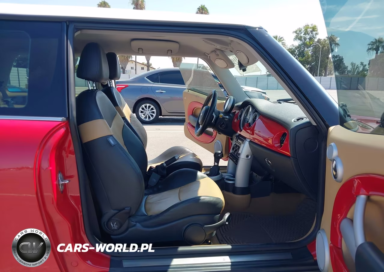 2005 Mini Cooper S VIN:WMWRE33525TG99283 - 5