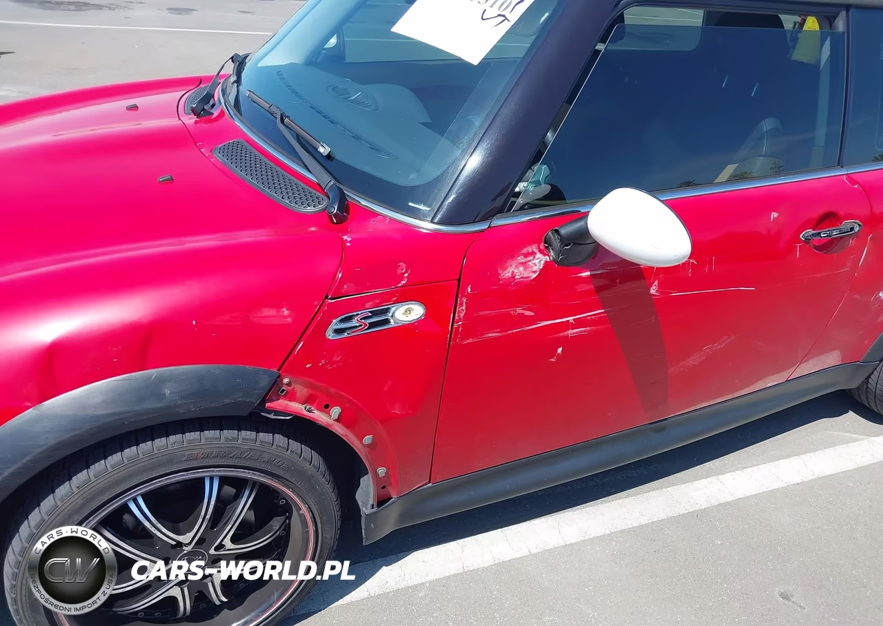 2005 Mini Cooper S VIN:WMWRE33525TG99283 - 6