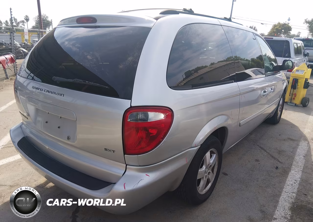 2007 Dodge Grand Caravan Sxt VIN:2D4GP44L17R148165 - 4