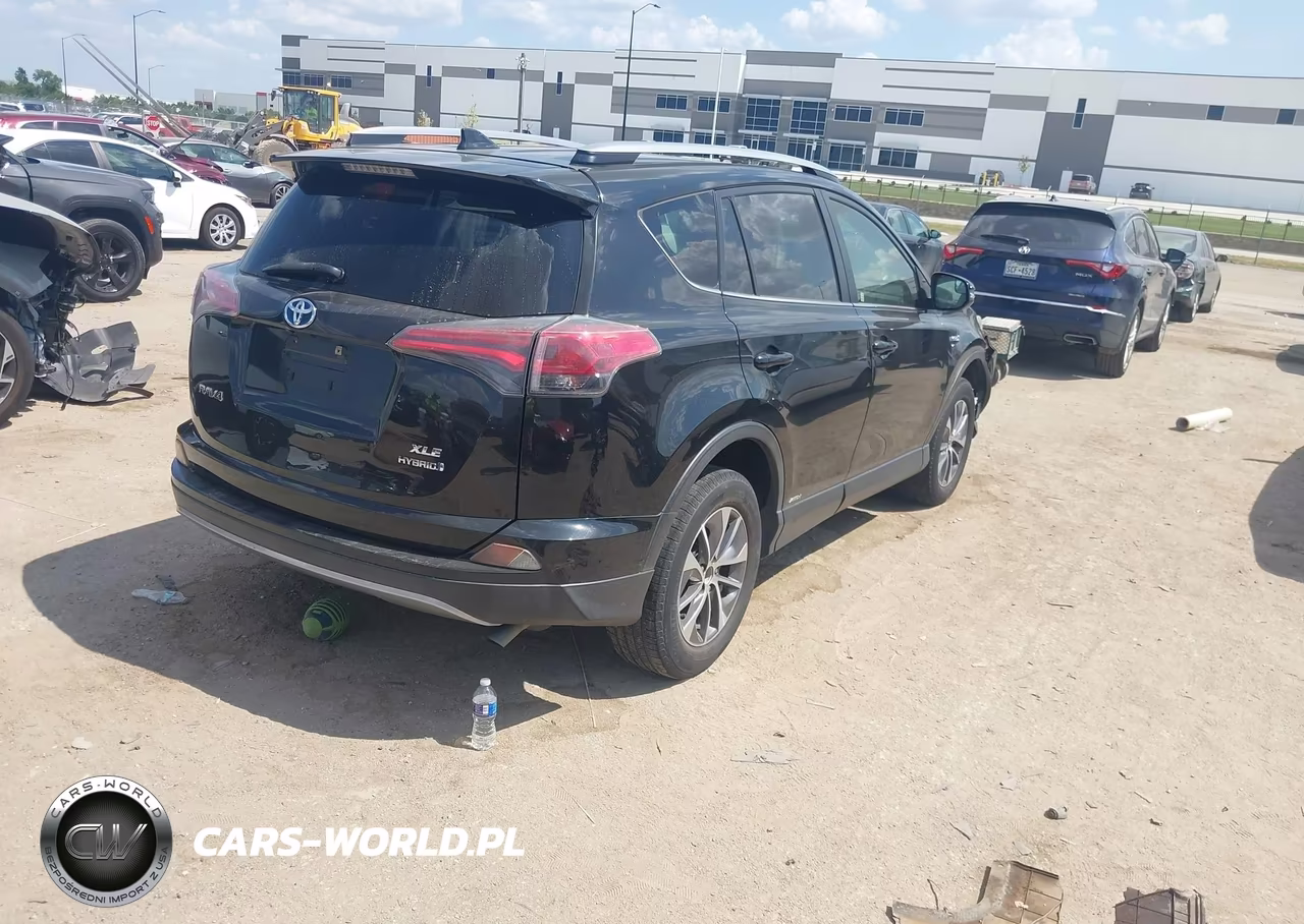 2018 Toyota Rav4 Hybrid Xle VIN:JTMRJREV2JD158119 - 4
