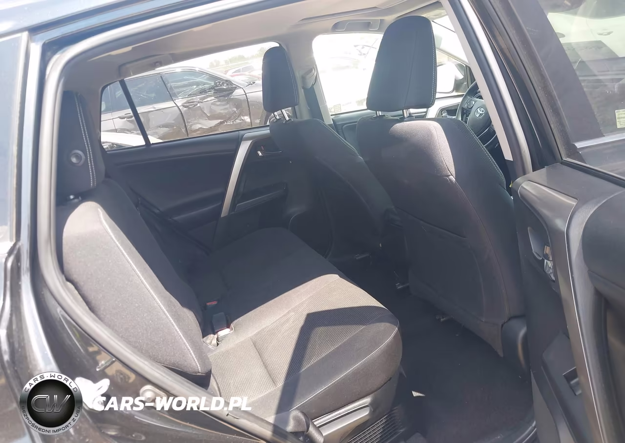 2018 Toyota Rav4 Hybrid Xle VIN:JTMRJREV2JD158119 - 8