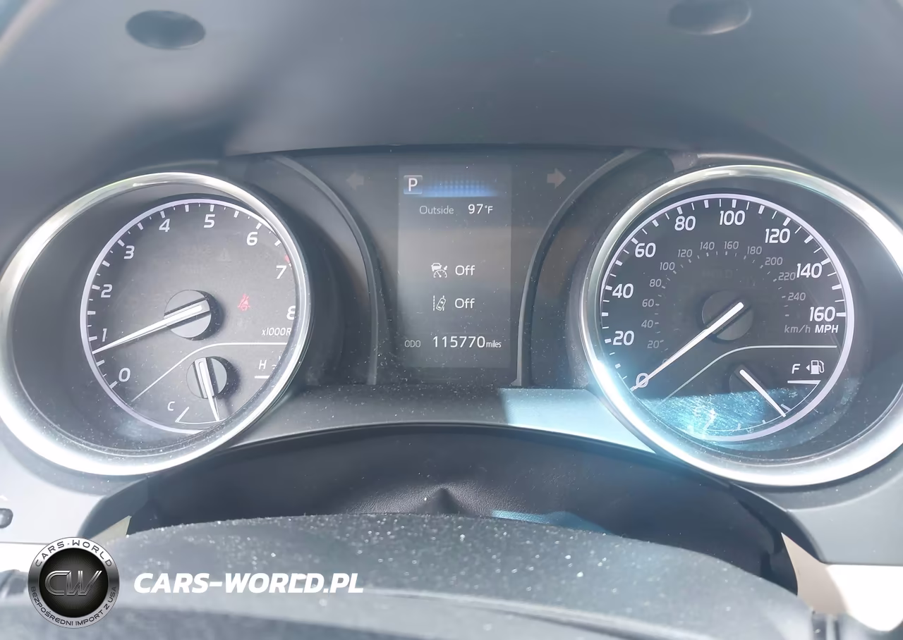 2018 Toyota Camry Le VIN:4T1B11HK1JU590488 - 7