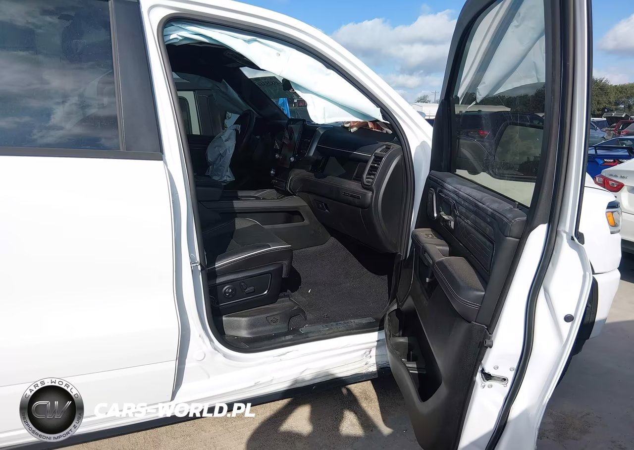 2025 Ram 1500 Limited 4X4 5'7 Box VIN:1C6SRFHPXSN672311 - 5