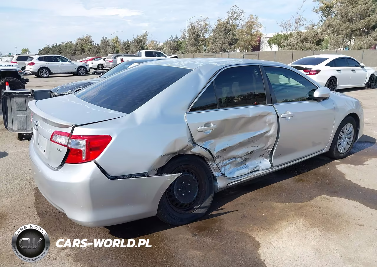 2012 Toyota Camry Le VIN:4T4BF1FK2CR199170 - 4
