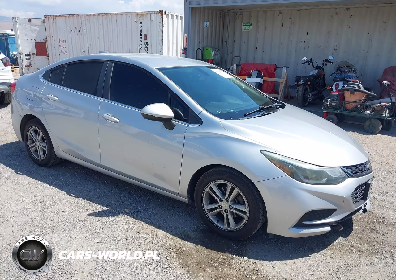 2018 Chevrolet Cruze Lt Auto – zdjęcie 1 z 16