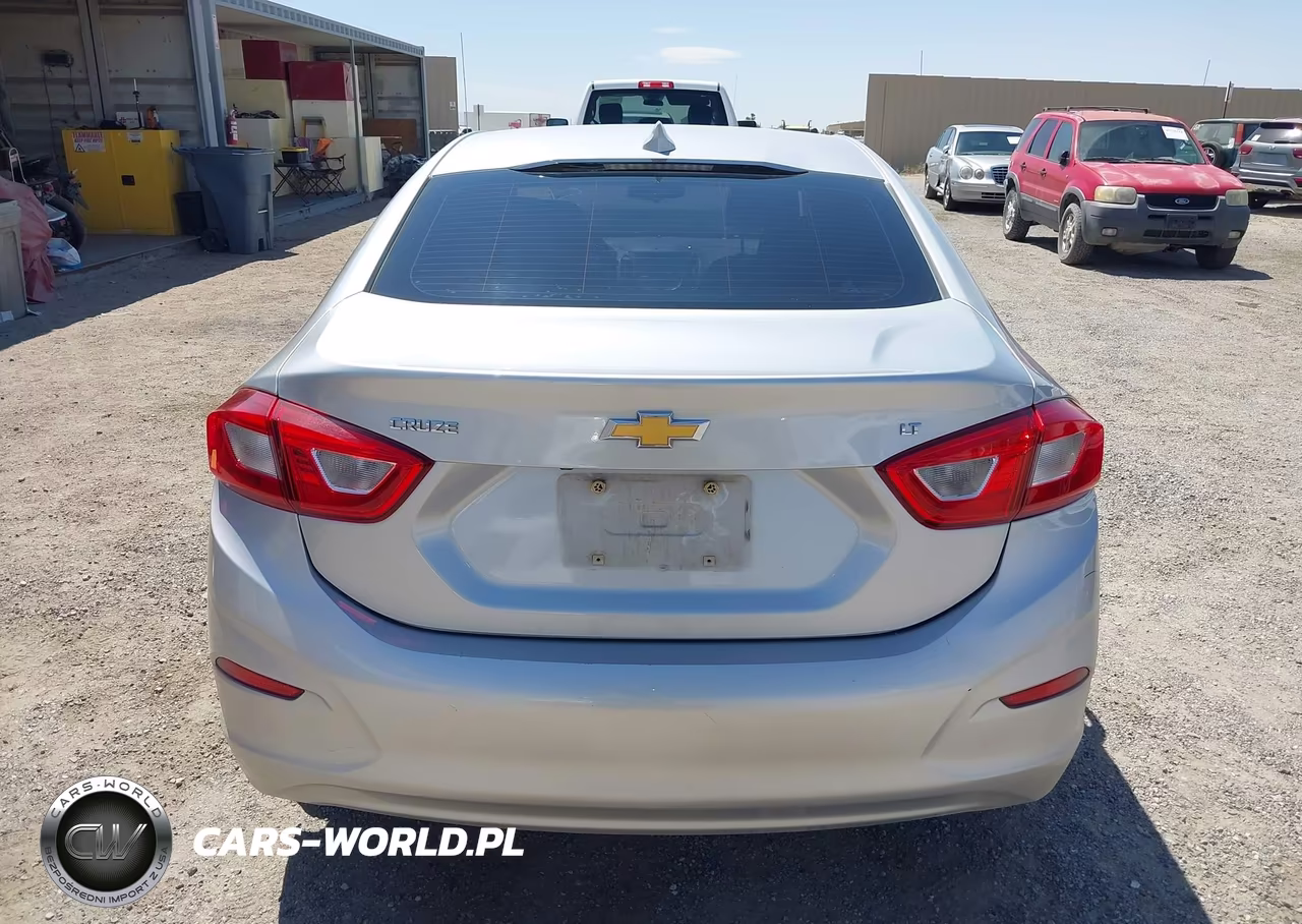2018 Chevrolet Cruze Lt Auto VIN:1G1BE5SM0J7147704 - 16