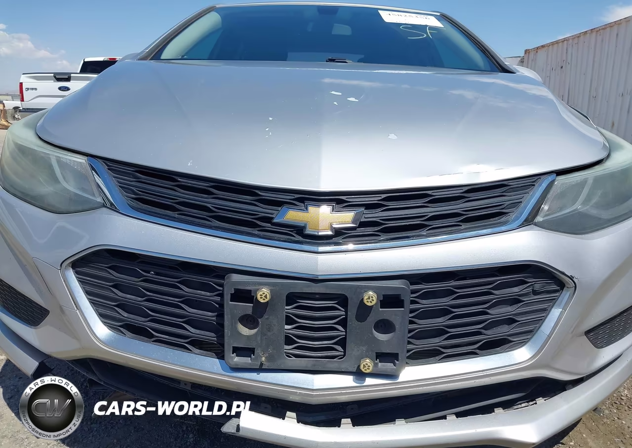 2018 Chevrolet Cruze Lt Auto VIN:1G1BE5SM0J7147704 - 6