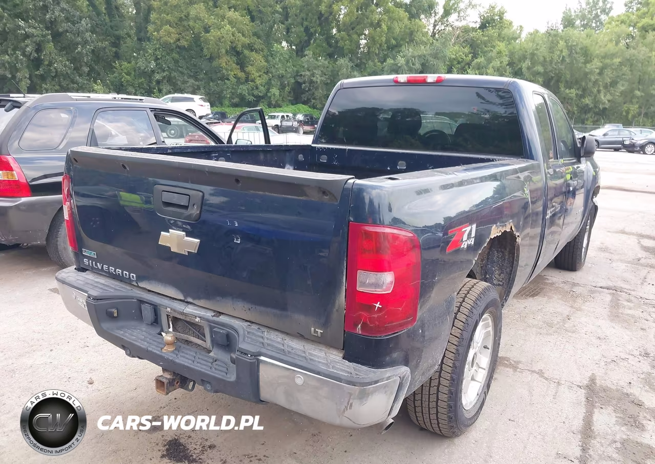 2011 Chevrolet Silverado 1500 Lt VIN:1GCRKSE35BZ398093 - 4