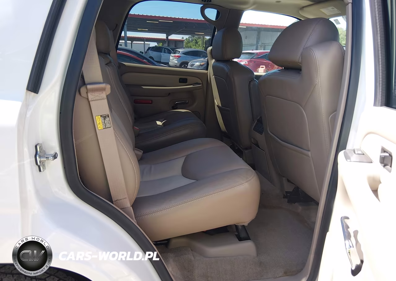 2006 GMC Yukon Denali VIN:1GKEK63UX6J137701 - 8