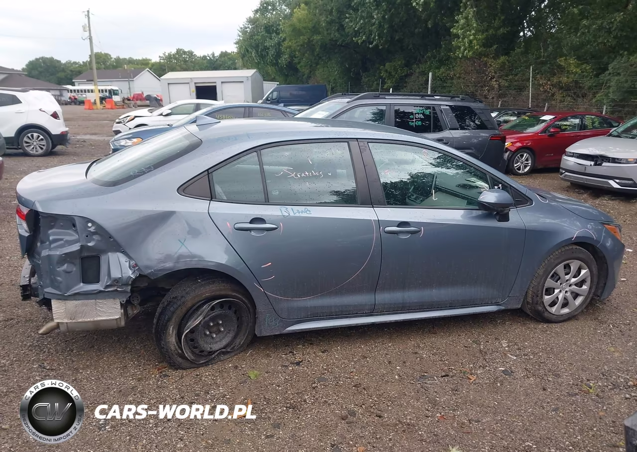 2021 Toyota Corolla Le VIN:5YFEPMAE9MP231896 - 13