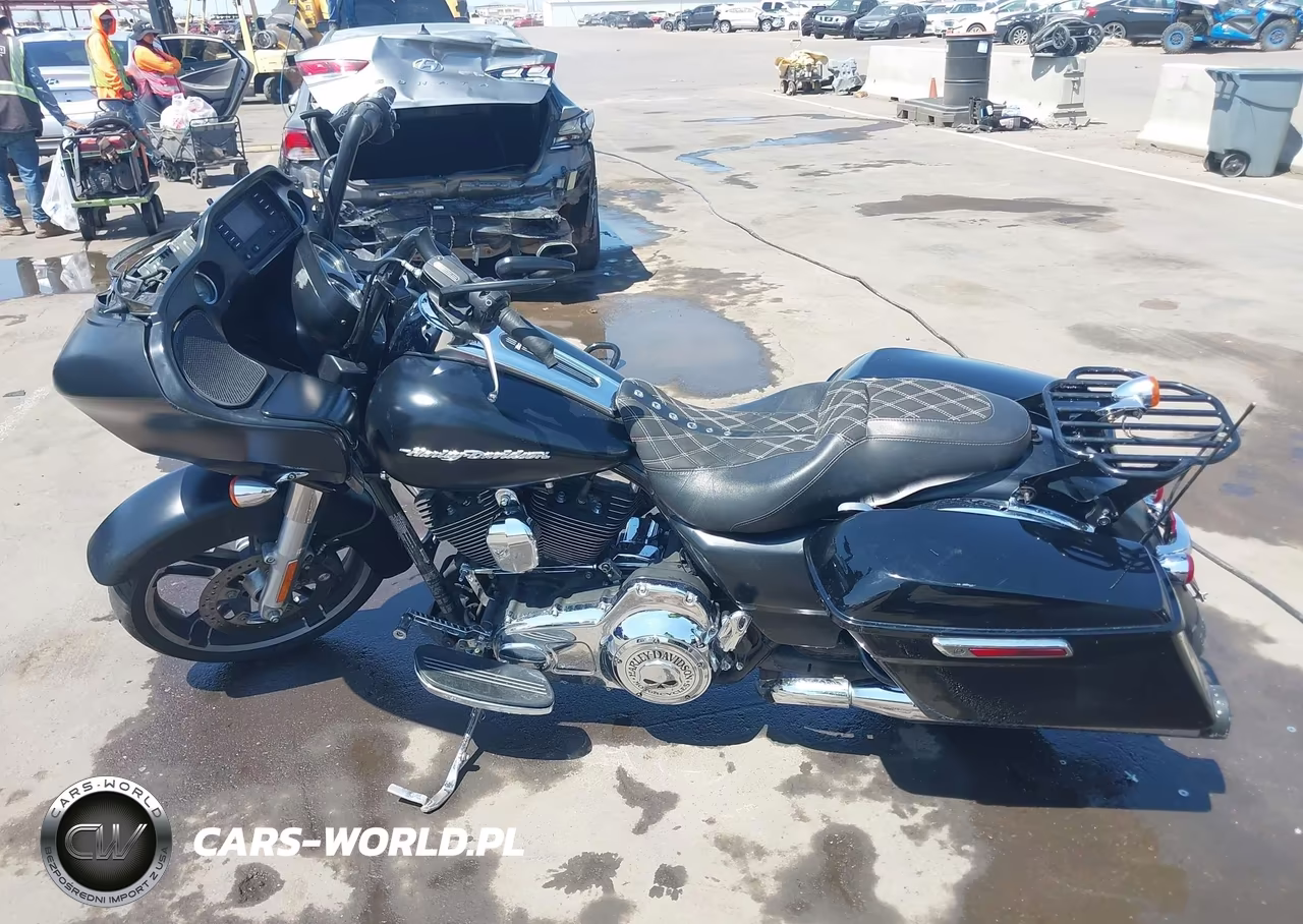 2016 Harley-Davidson Fltrx Road Glide VIN:1HD1KHM16GB635382 - 13