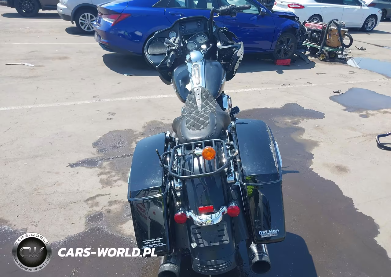 2016 Harley-Davidson Fltrx Road Glide VIN:1HD1KHM16GB635382 - 6