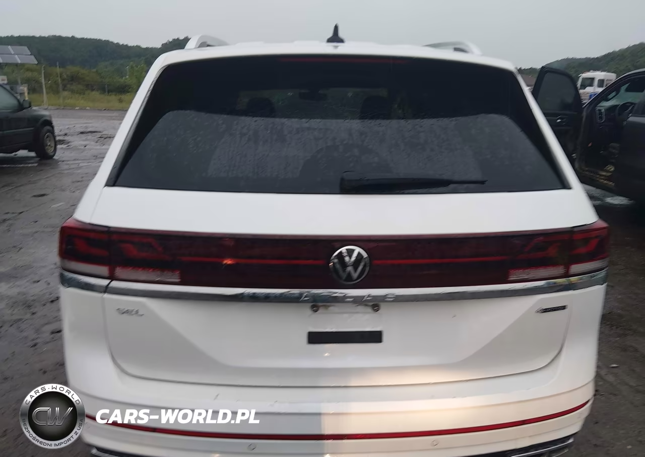 2024 Volkswagen Atlas 2.0T Sel Premium R-Line VIN:1V2FR2CA6RC534548 - 17