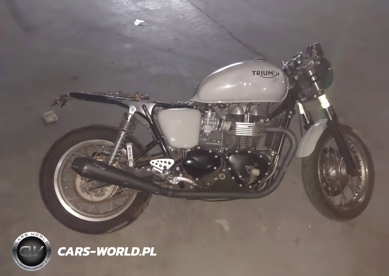 2014 Triumph Motorcycle Thruxton VIN:SMT920K19ET648158 - 11
