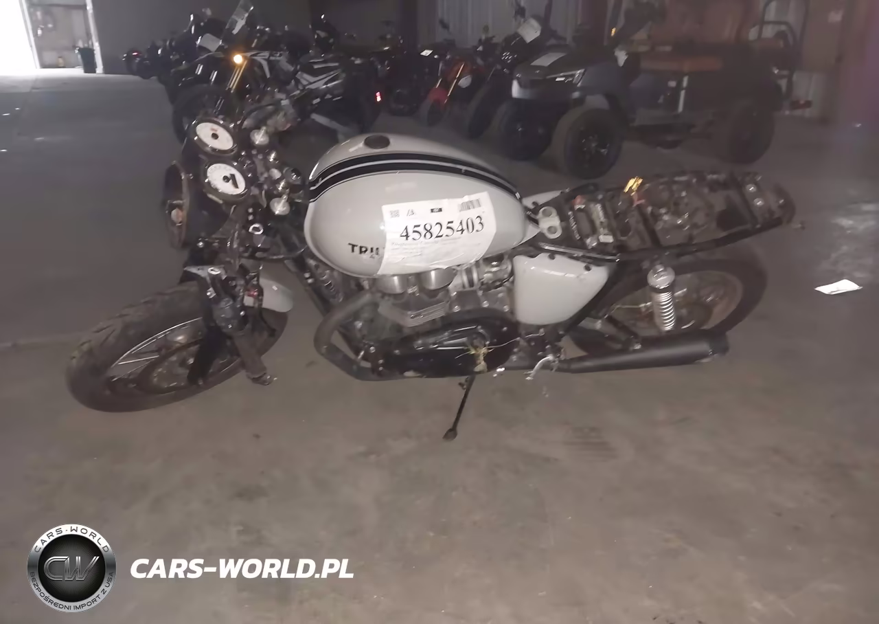 2014 Triumph Motorcycle Thruxton VIN:SMT920K19ET648158 - 12