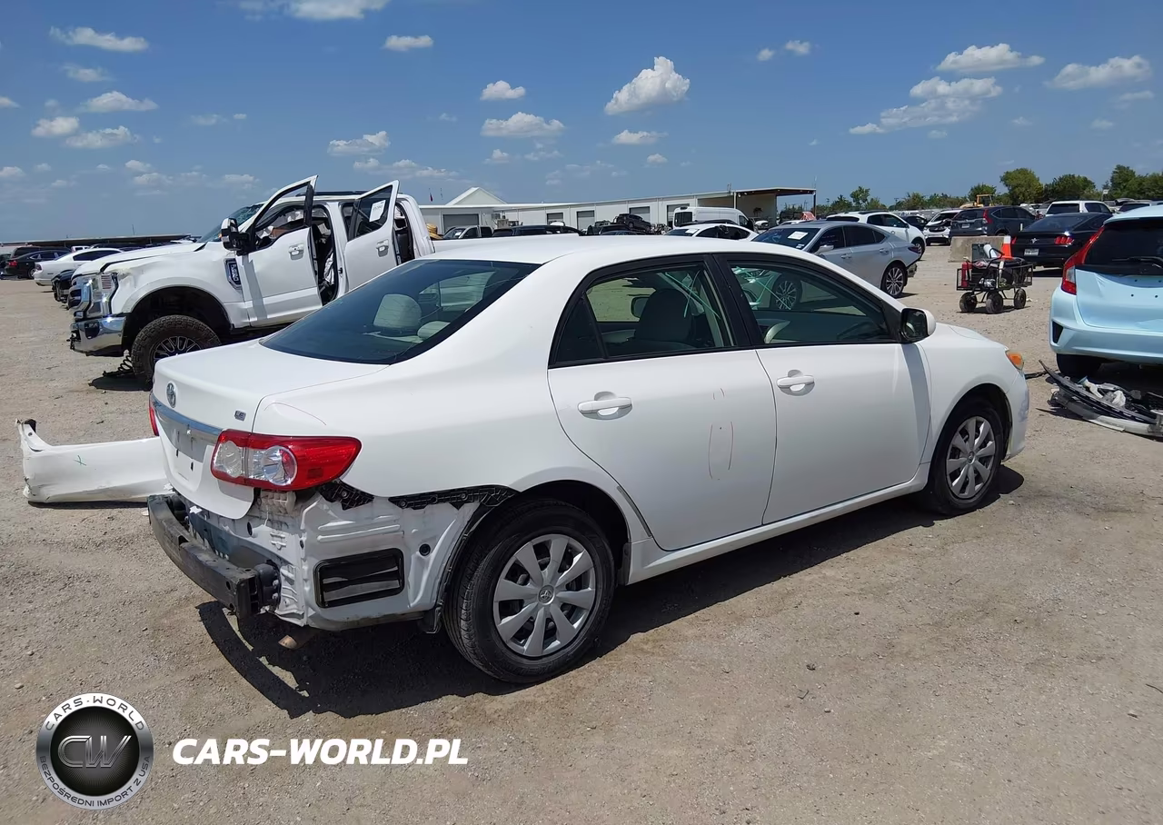 2011 Toyota Corolla Le VIN:JTDBU4EE6B9168958 - 4