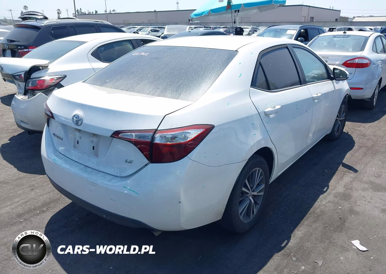 2016 Toyota Corolla Le Plus VIN:5YFBURHE0GP392544 - 4