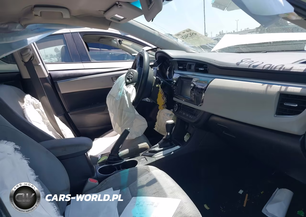 2016 Toyota Corolla Le Plus VIN:5YFBURHE0GP392544 - 5