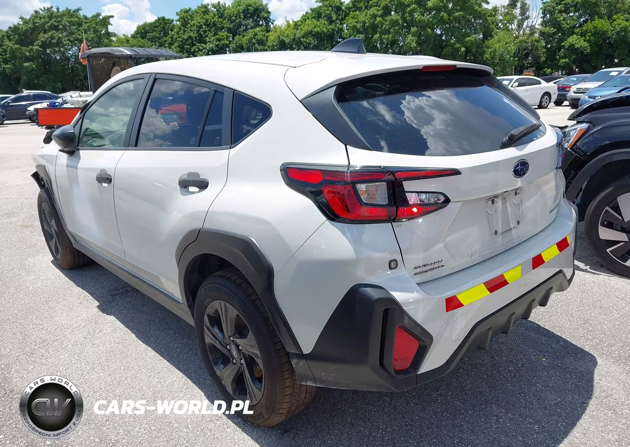 2024 Subaru Crosstrek VIN:JF2GUABC1R8306611 - 3