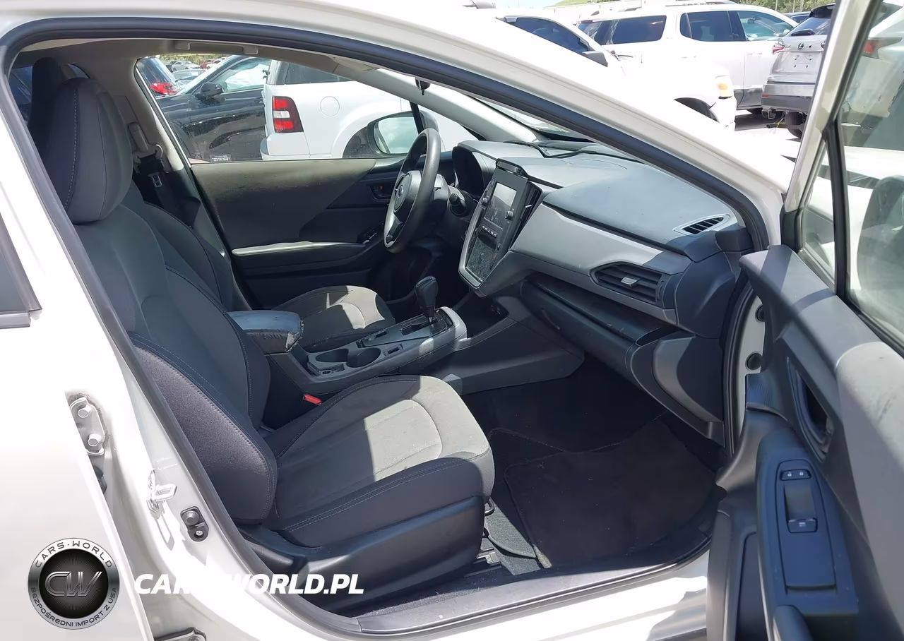 2024 Subaru Crosstrek VIN:JF2GUABC1R8306611 - 5
