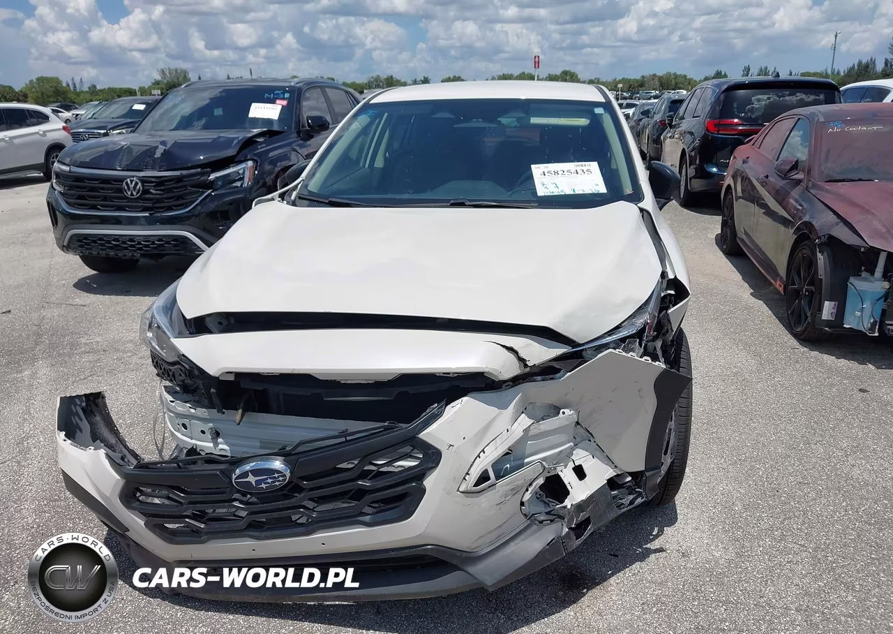 2024 Subaru Crosstrek VIN:JF2GUABC1R8306611 - 6