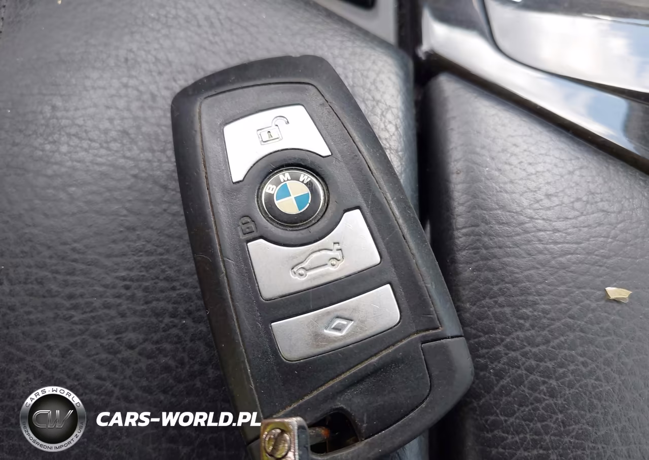 2011 BMW 535I xDrive VIN:WBAFU7C53BC780587 - 11