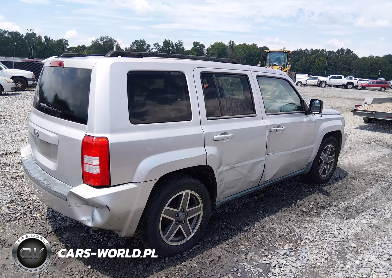 2010 Jeep Patriot Sport VIN:1J4NT2GB8AD519530 - 4