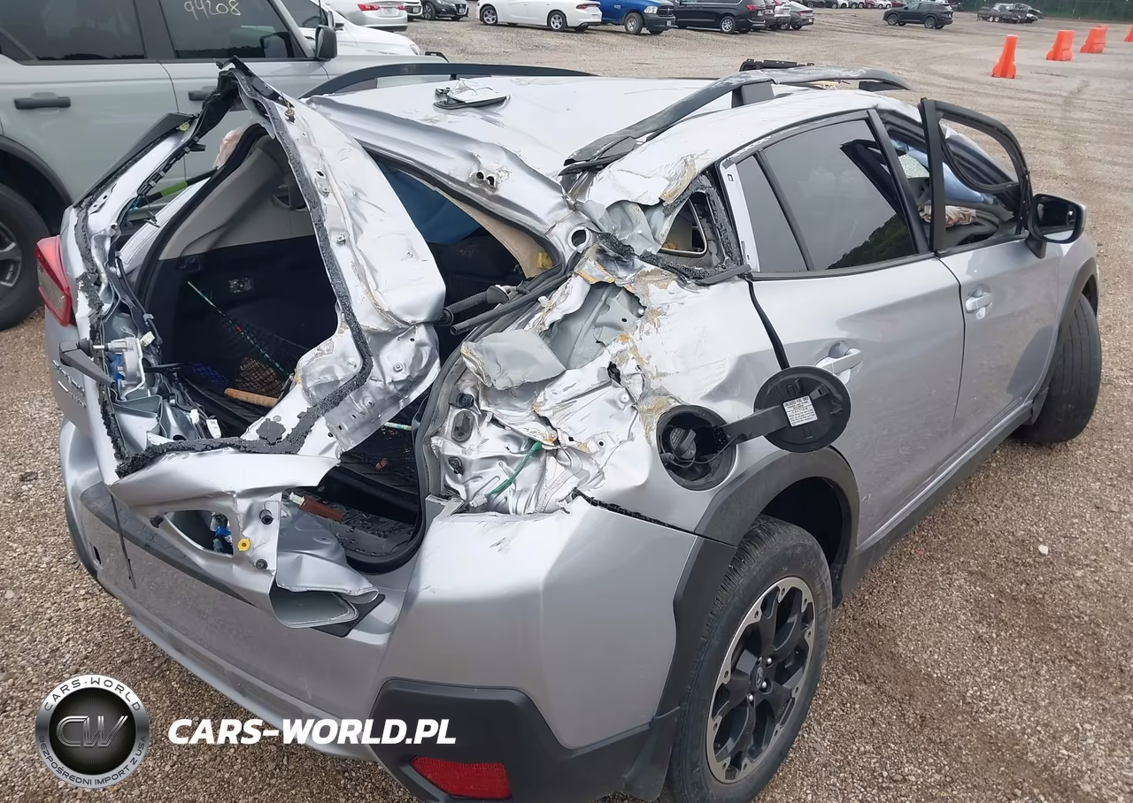 2022 Subaru Crosstrek Premium VIN:JF2GTAEC2NH284174 - 6