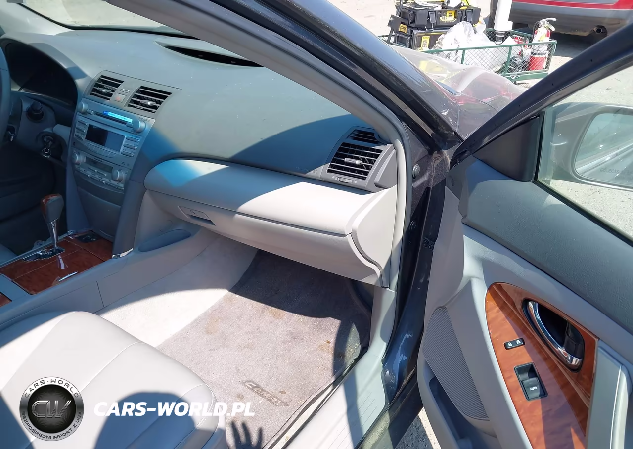 2011 Toyota Camry Xle VIN:4T1BF3EK8BU120168 - 5