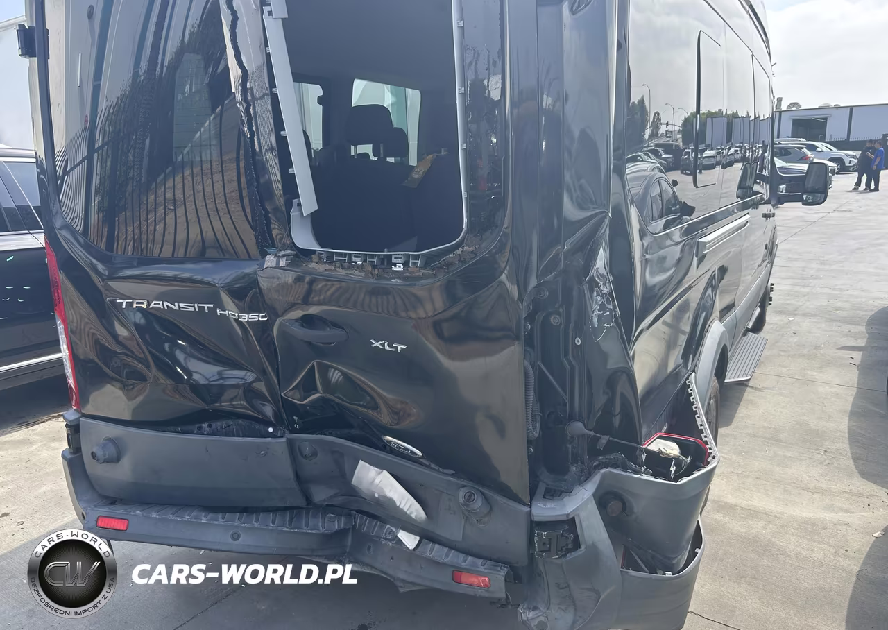 2017 Ford Transit-350 Xlt VIN:1FBVU4XGXHKA46072 - 18