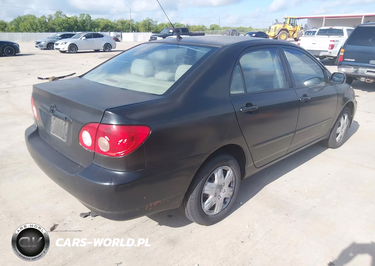 2005 Toyota Corolla Le VIN:1NXBR32E45Z433583 - 4