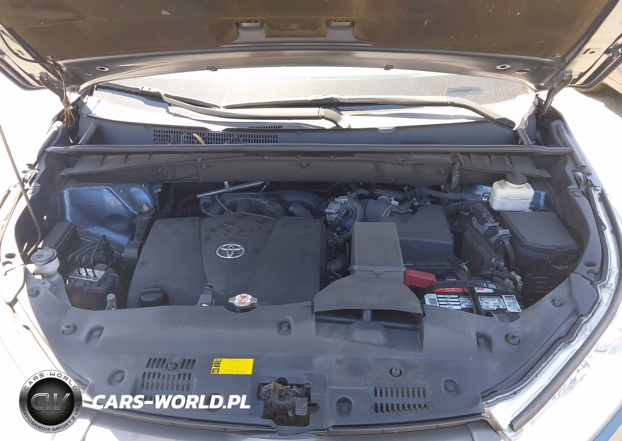 2018 Toyota Highlander Xle VIN:5TDJZRFH8JS850274 - 10