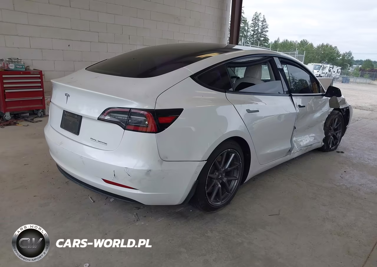 2021 Tesla Model 3 Standard Range Plus Rear-Wheel Drive VIN:5YJ3E1EA8MF053848 - 4