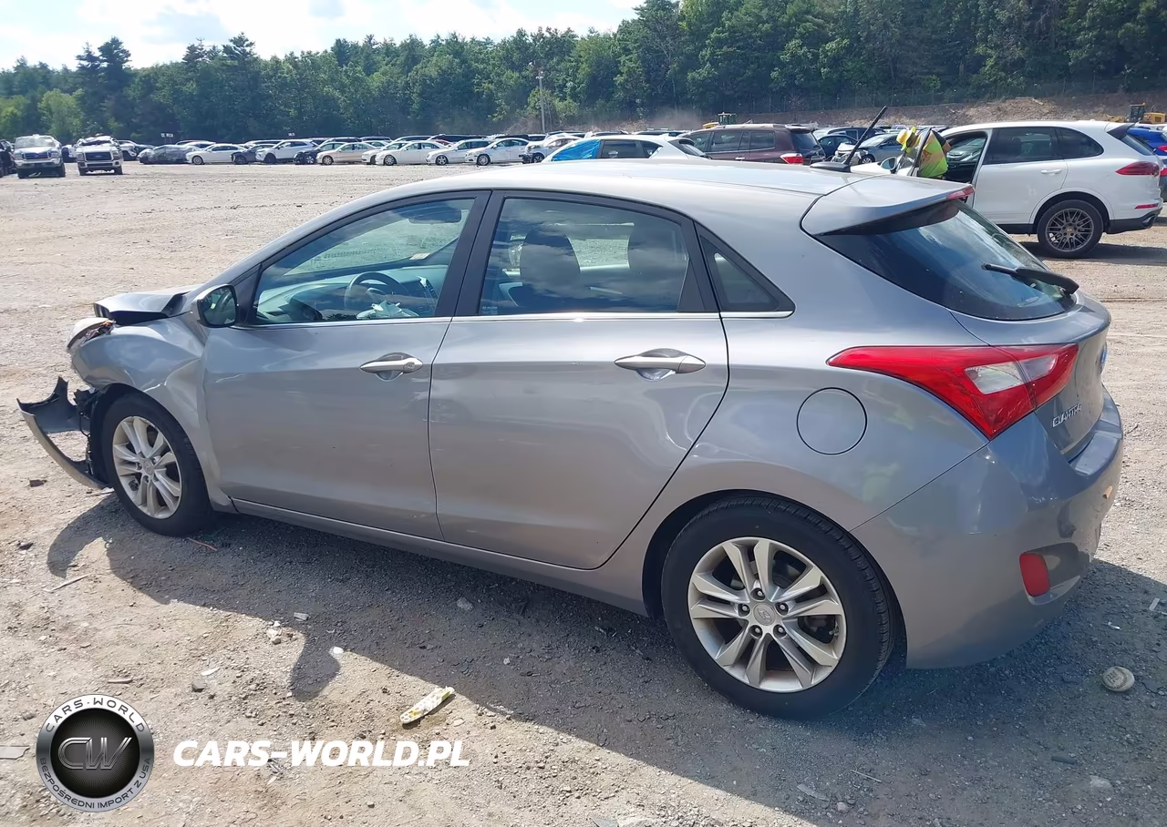 2015 Hyundai Elantra Gt VIN:KMHD35LH2FU246679 - 3