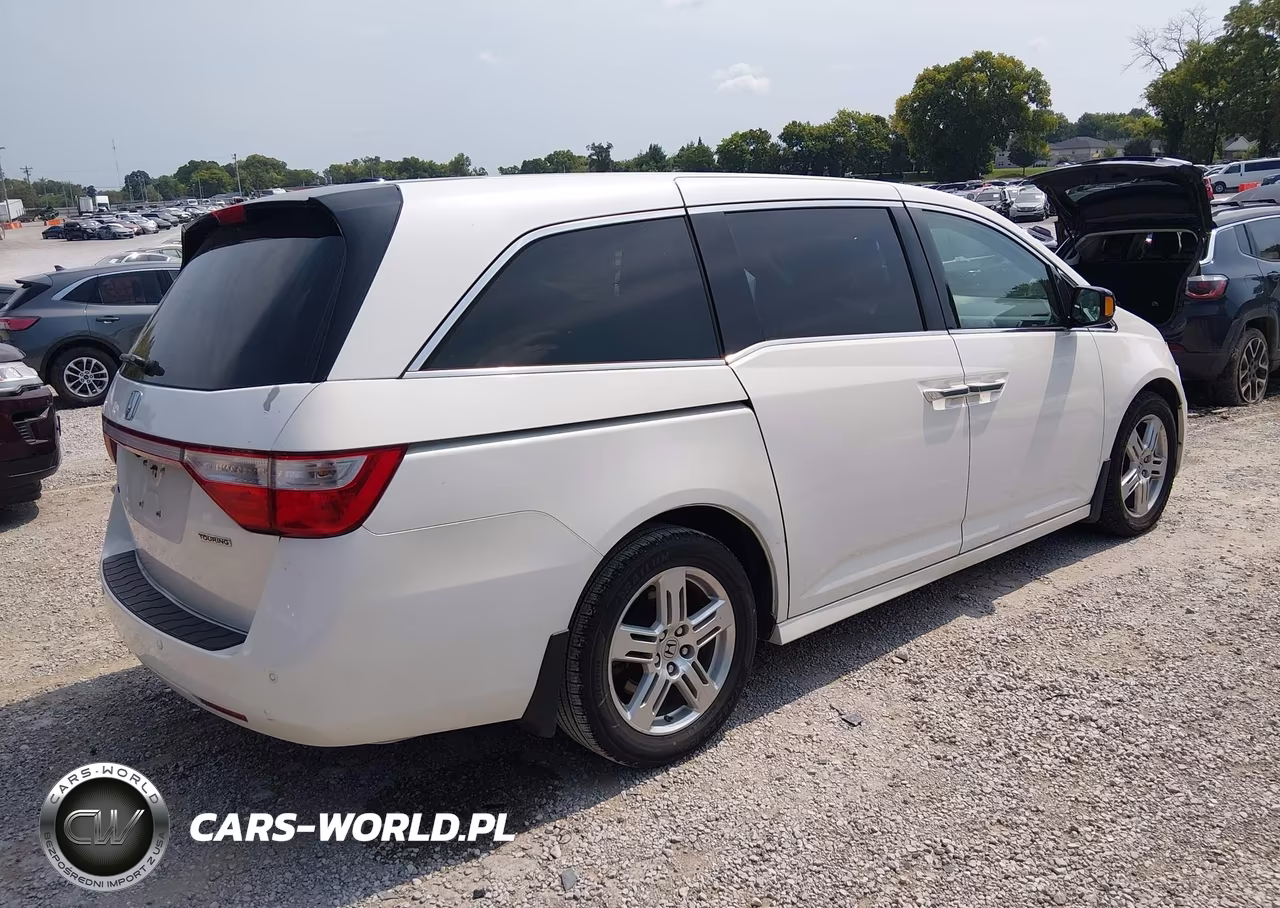 2012 Honda Odyssey Touring-Touring Elite VIN:5FNRL5H96CB007541 - 4