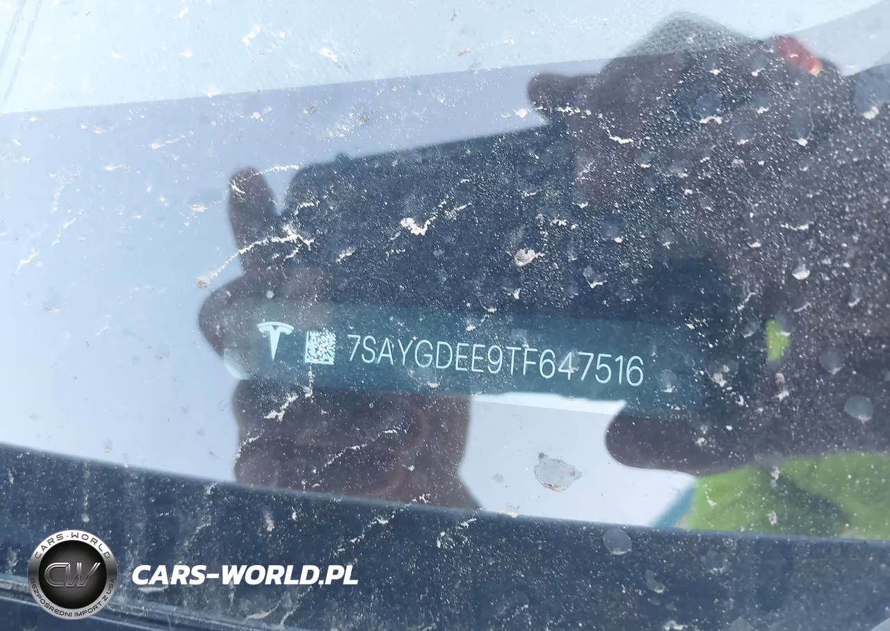 2026 Tesla Model Y All-Wheel Drive-Long Range Launch Series-Premium All-Wheel Drive VIN:7SAYGDEE9TF647516 - 9