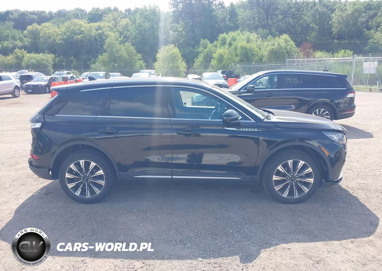 2022 Lincoln Corsair Reserve VIN:5LMCJ2C90NUL12487 - 13
