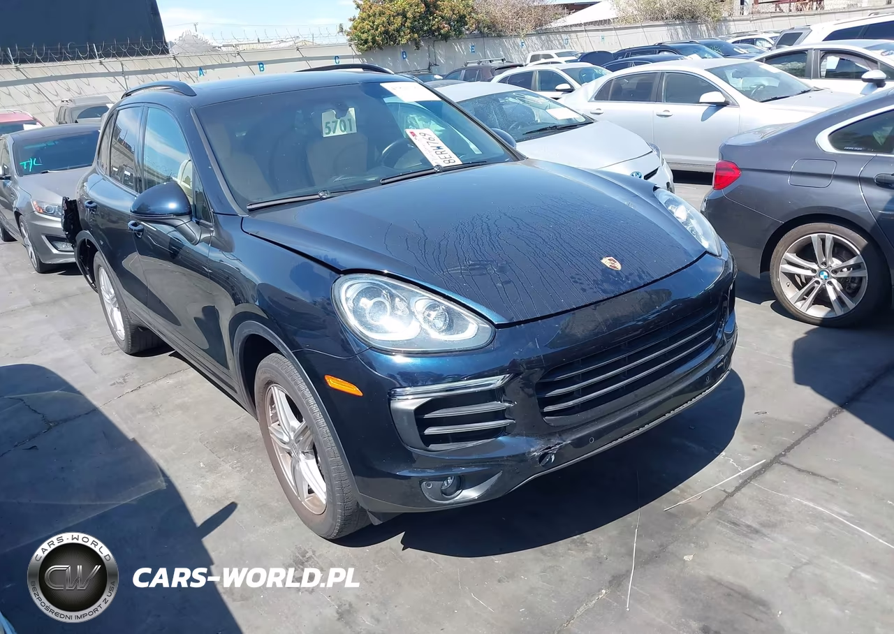 2017 Porsche Cayenne Platinum Edition
