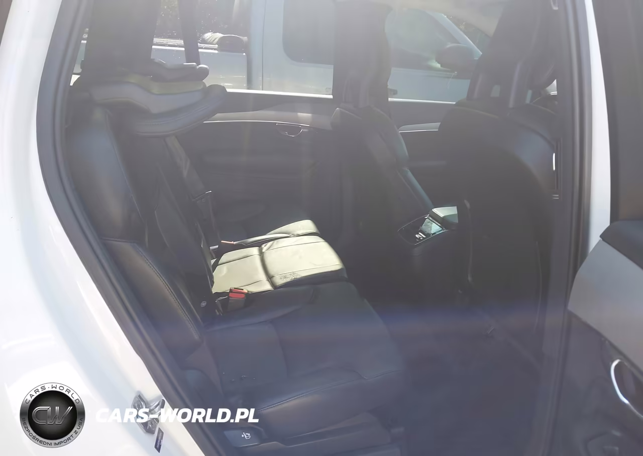 2021 Volvo Xc90 T5 Momentum 7 Passenger VIN:YV4102PK0M1676842 - 8
