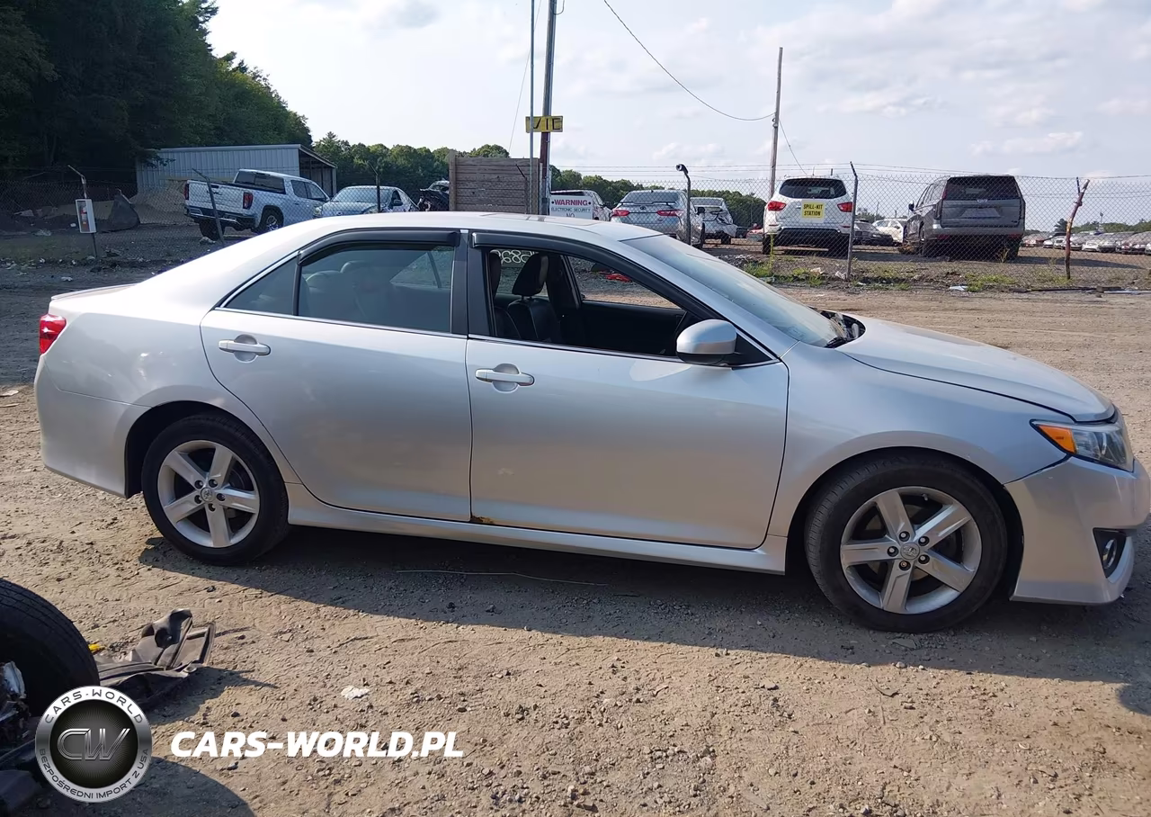 2013 Toyota Camry Se VIN:4T1BF1FK7DU296120 - 13