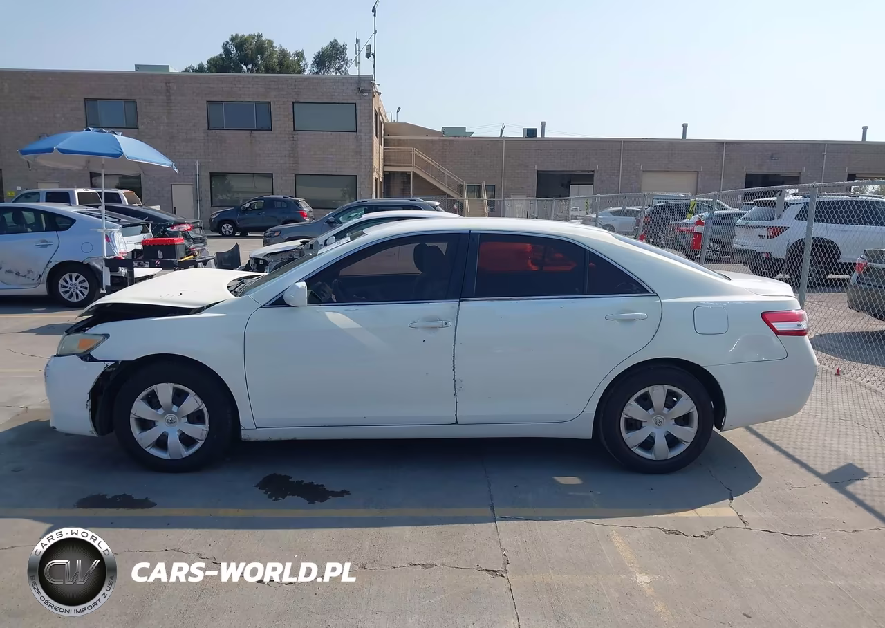 2011 Toyota Camry Le VIN:4T1BF3EK4BU615497 - 15