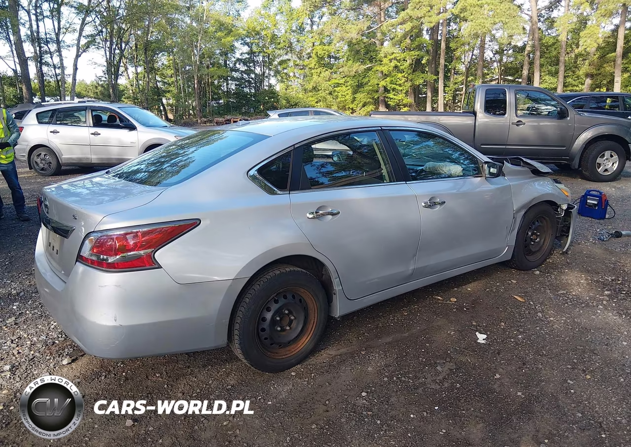 2015 Nissan Altima 2.5-2.5 S-2.5 Sl-2.5 Sv VIN:1N4AL3AP7FN882858 - 4