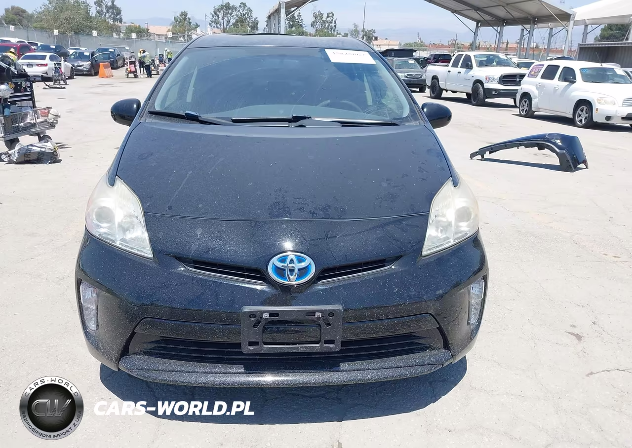 2014 Toyota Prius Three VIN:JTDKN3DU0E1749956 - 13