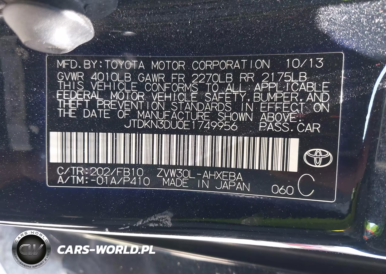 2014 Toyota Prius Three VIN:JTDKN3DU0E1749956 - 9