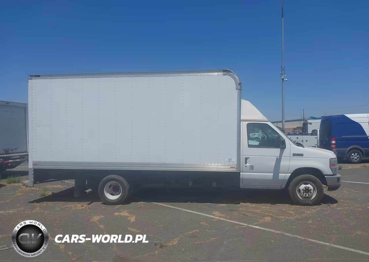 2010 Ford Econoline E450 Super Duty Cutaway Van VIN:1FDWE4FP4ADA01889 - 12