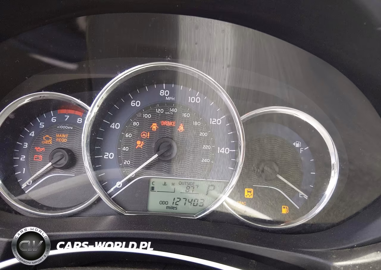 2015 Toyota Corolla L VIN:5YFBURHE5FP328904 - 7