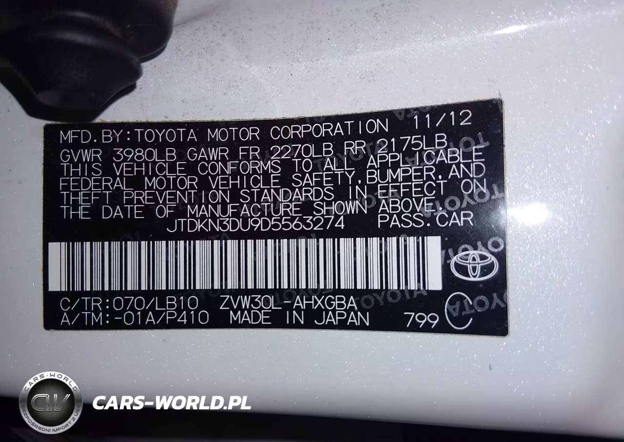2013 Toyota Prius Four VIN:JTDKN3DU9D5563274 - 9