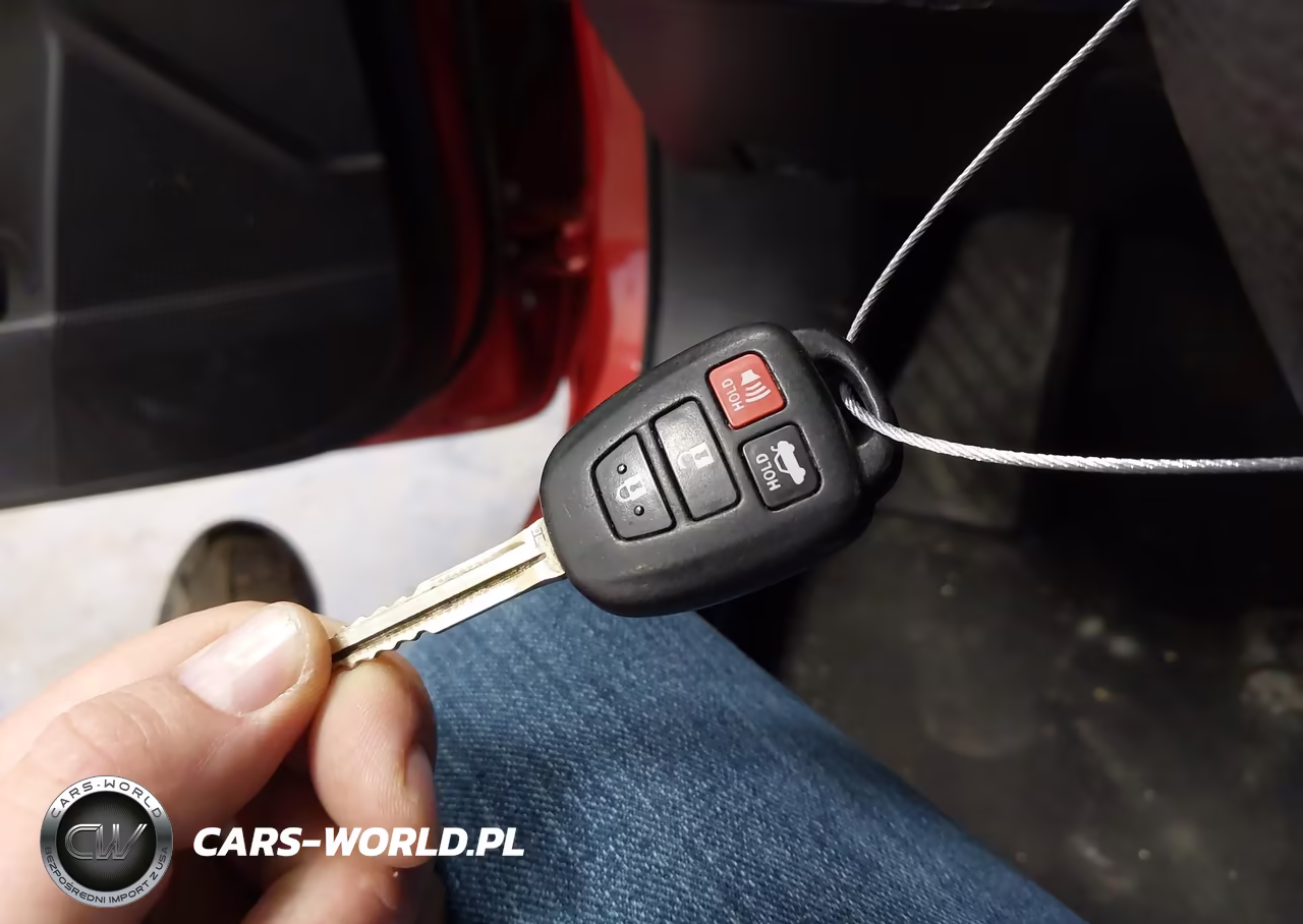 2019 Toyota Corolla Le VIN:5YFBURHE7KP920184 - 11